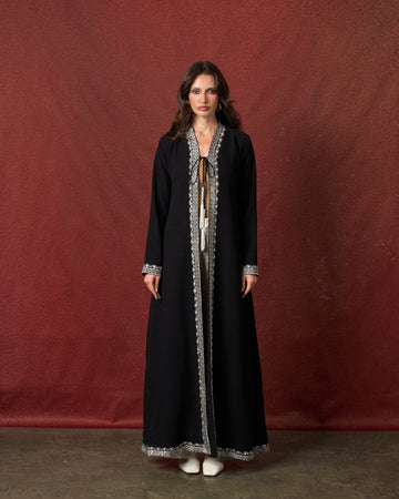 Buy online: the Ayla abaya by Le Reflet, premium quality with timeless, elegant tailoring. Trending design, fast home delivery across Qatar and Doha.