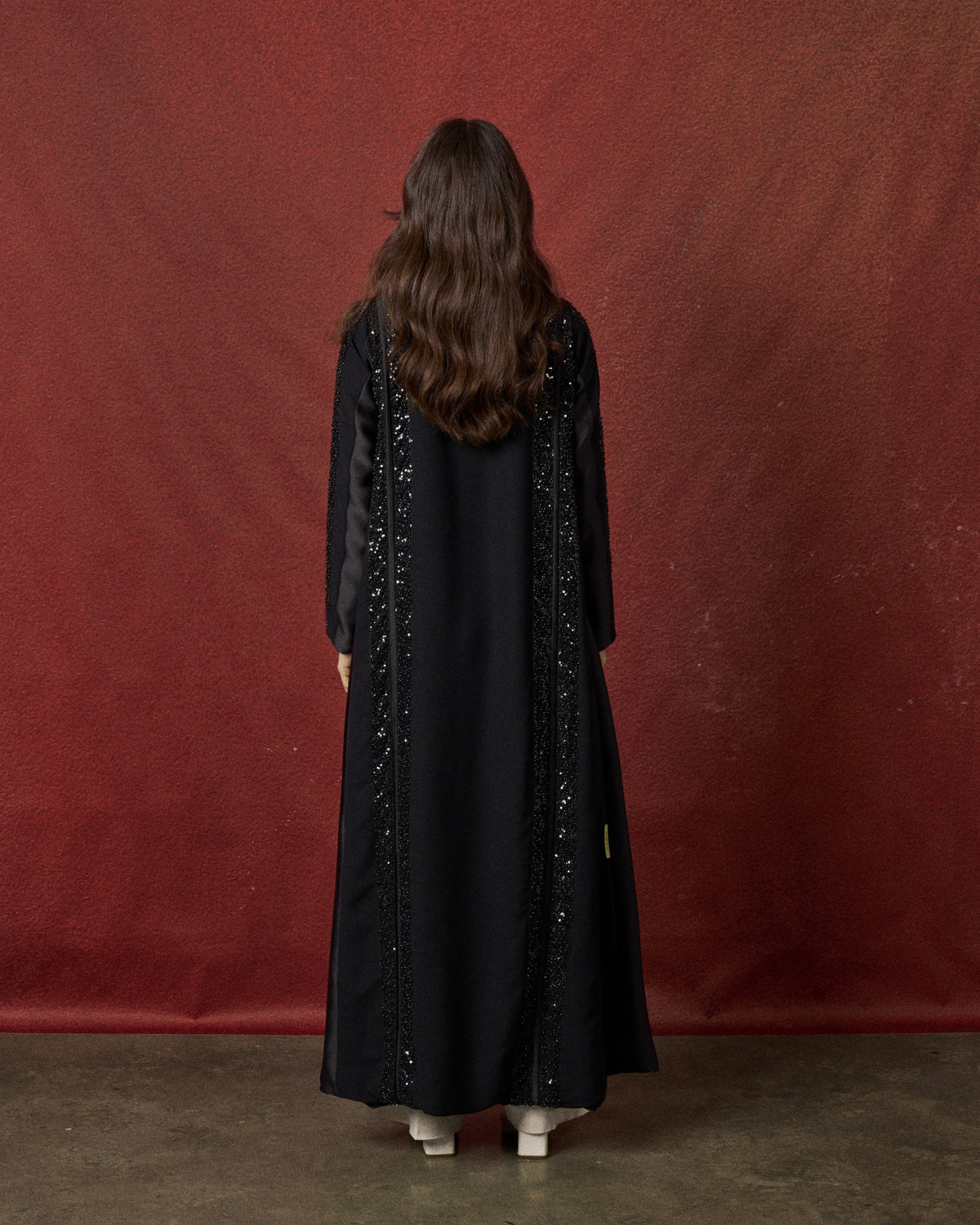Buy online: the Stella abaya by Le Reflet, premium quality statement design. Trending design, fast home delivery across Qatar and Doha.